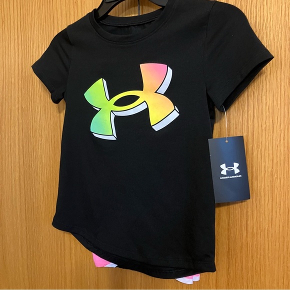 Under Armour Kids Black T-Shirt + Shorts Set with Multicolor Logo - Picture 5 of 7